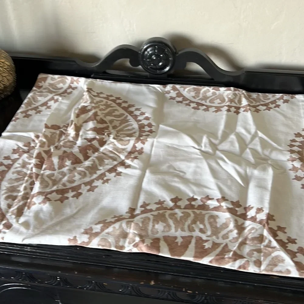 Pottery Barn Lida Star Madallion Dec Pillow Sham